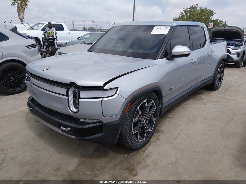 2024 Rivian R1t VIN 7FCTGCAA9RN030366 IAAI salvage auction — FRONT END, Salvage (Arizona), sold $17,850 on 2026-07-08 (photo 2)