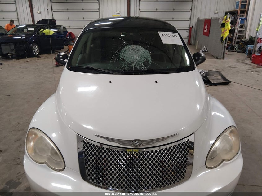 2009 Chrysler Pt cruiser VIN 3A8FY58979T590340 IAAI salvage auction — VANDALISM, Salvage (Iowa), sold $925 on 2026-07-25 (photo 6)