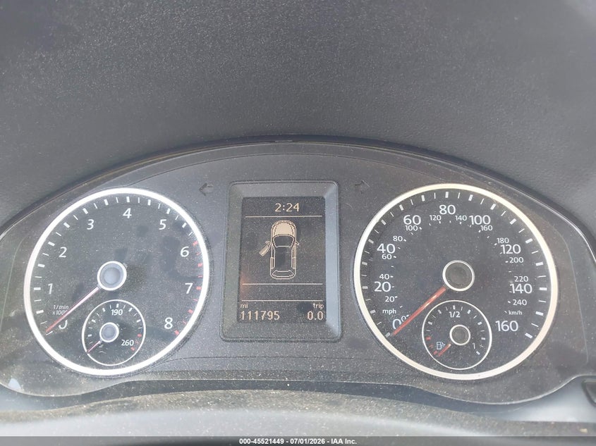 2017 Volkswagen Tiguan VIN WVGRV7AXXHW504346 IAAI salvage auction — NORMAL WEAR, Salvage Title, sold $2,400 on 2026-07-13 (photo 7)