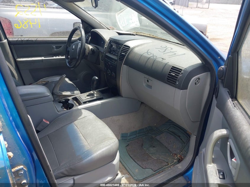 2005 Kia Sorento VIN KNDJC733655404635 IAAI salvage auction — NORMAL WEAR, Clear (Virginia), sold $275 on 2026-07-21 (photo 5)