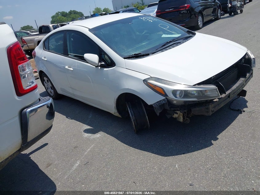 2018 Kia Forte VIN 3KPFK4A72JE218957 IAAI salvage auction — FRONT END, Salvage (North Carolina), sold $900 on 2026-07-23 (photo 1)