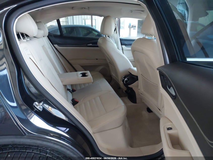 2019 Alfa romeo Stelvio VIN ZASPAKBN0K7C49321 IAAI salvage auction — LEFT FRONT, Wait Title, sold $1,900 on 2026-08-12 (photo 8)