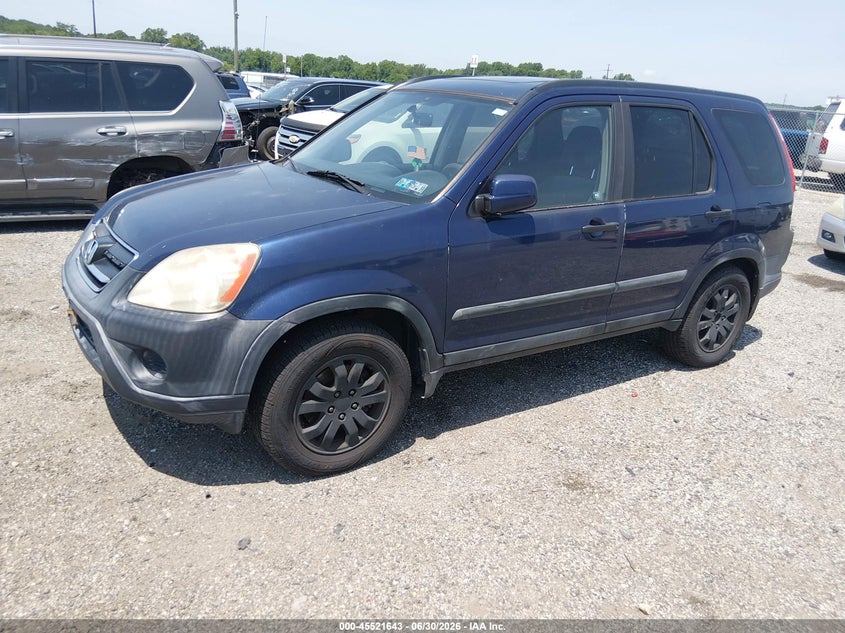 2005 Honda Cr-v VIN SHSRD78895U334642 IAAI salvage auction — NORMAL WEAR, Clear (Pennsylvania), sold $1,100 on 2026-07-13 (photo 2)