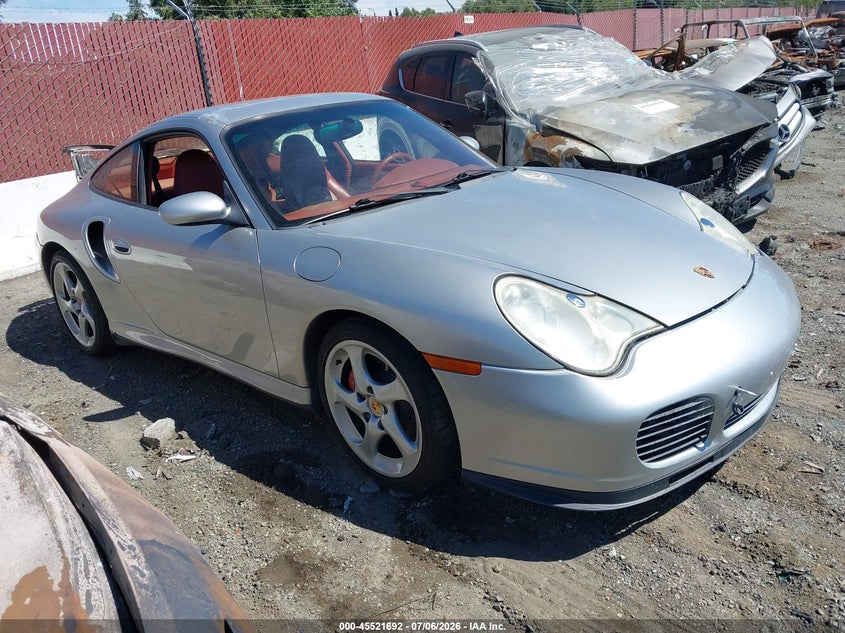 2002 Porsche 911 VIN WP0AB299X2S687006 — IAAI salvage auction photo