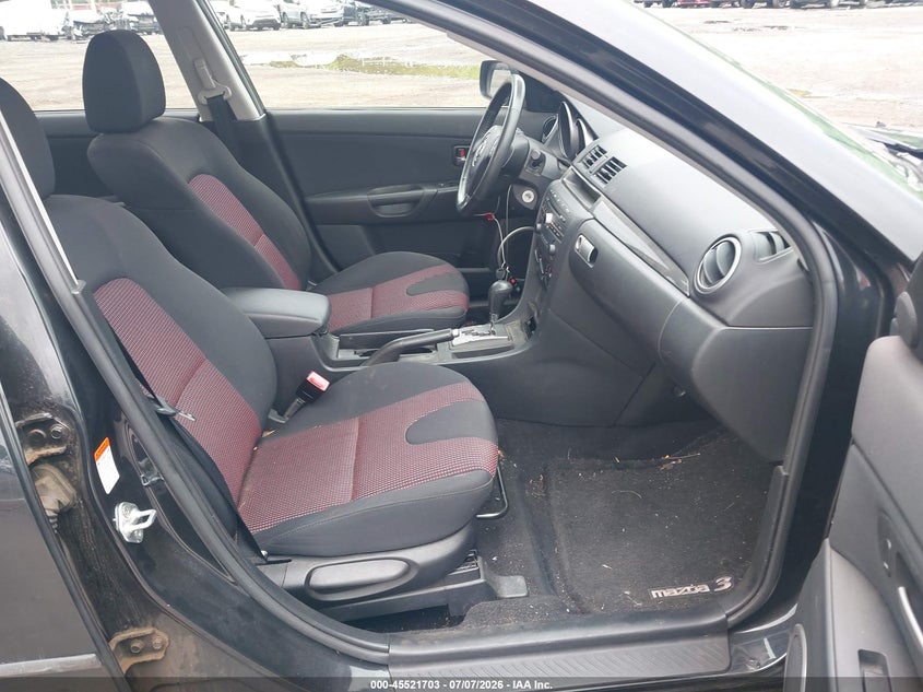 2005 Mazda 3 VIN JM1BK323251218812 IAAI salvage auction — SIDE, Salvage (Idaho), sold $25 on 2026-07-22 (photo 5)