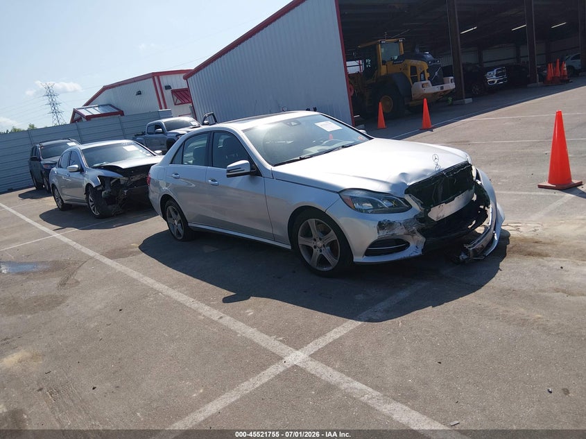 2014 Mercedes-benz E-klasse VIN WDDHF8JBXEA817578 IAAI salvage auction — FRONT END, Clear (Tennessee), sold $1,300 on 2026-08-11 (photo 1)