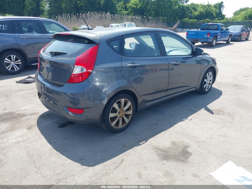 2013 Hyundai Accent VIN KMHCU5AE9DU067389 IAAI salvage auction — SIDE, Salvage - Greater Than 75% (Maryland), sold $450 on 2026-07-30 (photo 4)