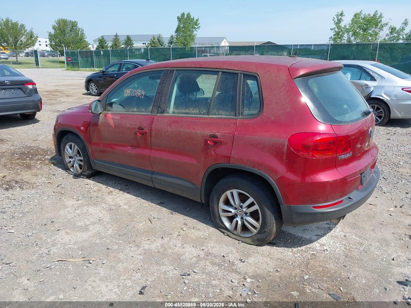 2014 Volkswagen Tiguan VIN WVGBV3AX4EW027452 IAAI salvage auction — NORMAL WEAR, Clear (New York), sold $400 on 2026-07-28 (photo 3)