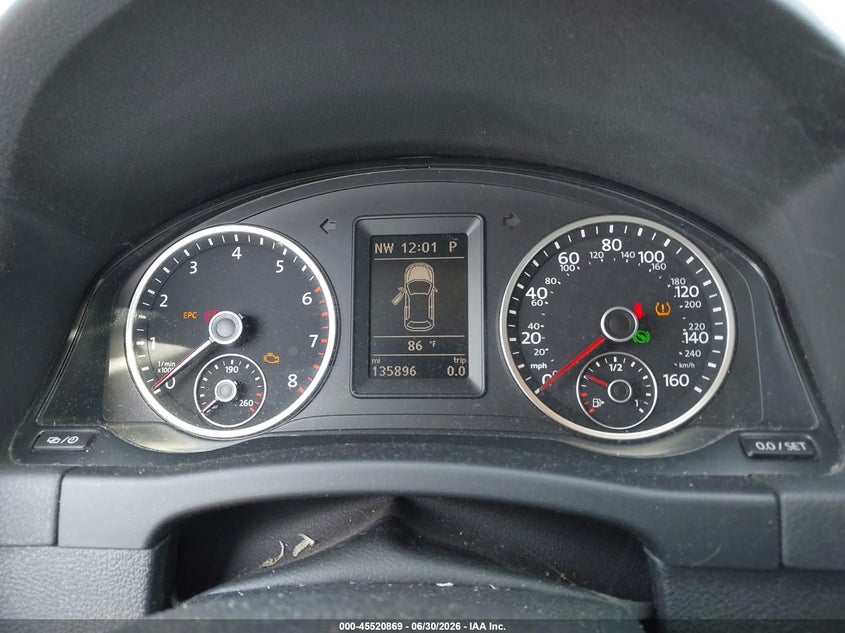 2014 Volkswagen Tiguan VIN WVGBV3AX4EW027452 IAAI salvage auction — NORMAL WEAR, Clear (New York), sold $400 on 2026-07-28 (photo 7)