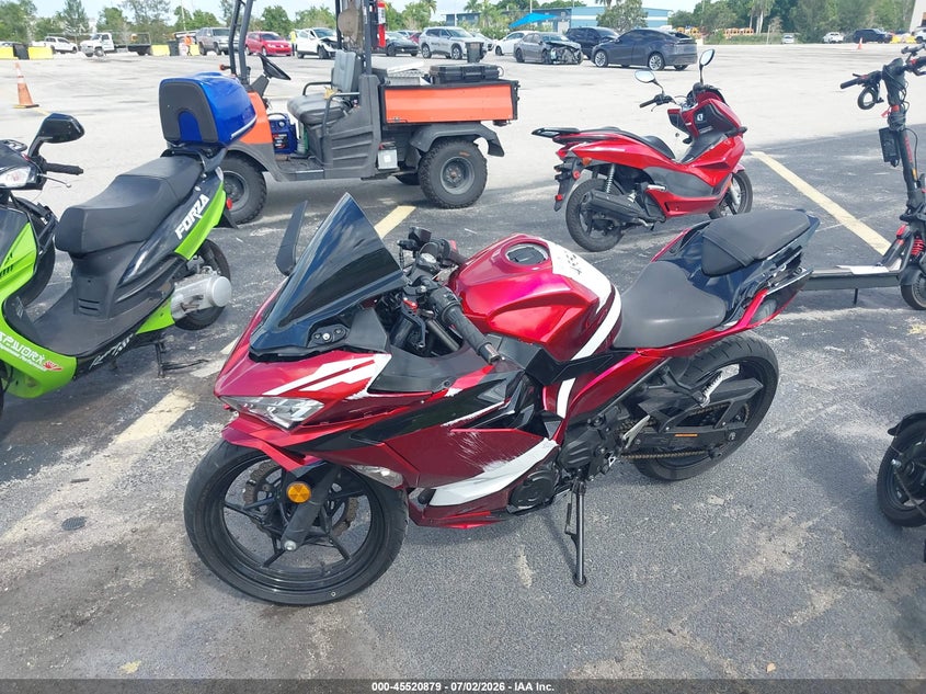 2019 Kawasaki Ninja VIN JKAEXKG15KDA32253 IAAI salvage auction — LEFT & RIGHT, Rebuildable (Florida), sold $1,250 on 2026-07-28 (photo 2)
