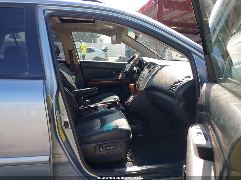 2005 Lexus Rx 330 VIN JTJGA31U050056457 IAAI salvage auction — NORMAL WEAR, Clear - Dealer Only (California), sold $775 on 2026-07-07 (photo 5)