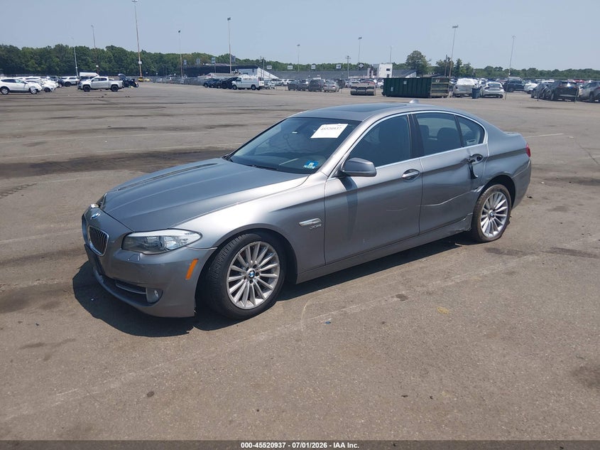 2012 BMW 5er VIN WBAFU7C55CDU63079 IAAI salvage auction — SIDE, Clear (New Jersey), sold $900 on 2026-07-27 (photo 2)