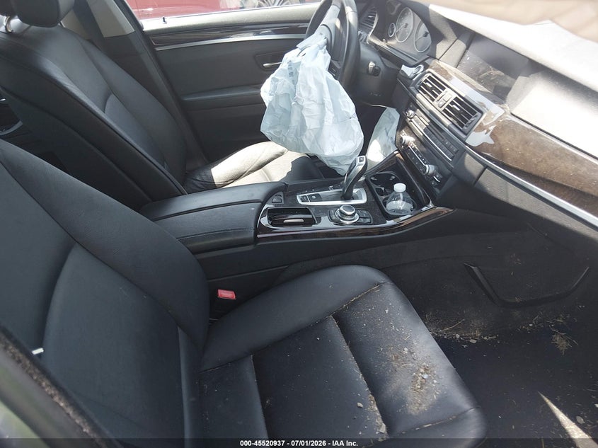 2012 BMW 5er VIN WBAFU7C55CDU63079 IAAI salvage auction — SIDE, Clear (New Jersey), sold $900 on 2026-07-27 (photo 5)