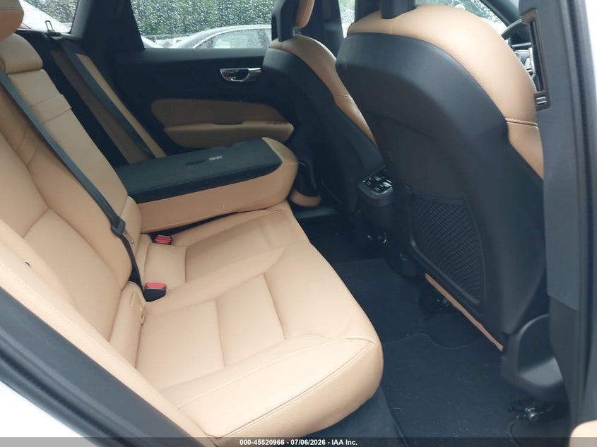 2019 Volvo Xc60 VIN LYV102RLXKB184284 IAAI salvage auction — SIDE, Mv-907A (New York), sold $11,200 on 2026-07-09 (photo 8)