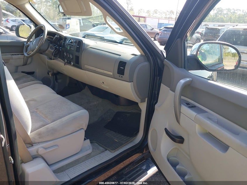 2010 Gmc Sierra 1500 VIN 1GTSCVE03AZ212989 IAAI salvage auction — FRONT END, Rebuildable (Florida), sold $1,200 on 2026-07-10 (photo 5)