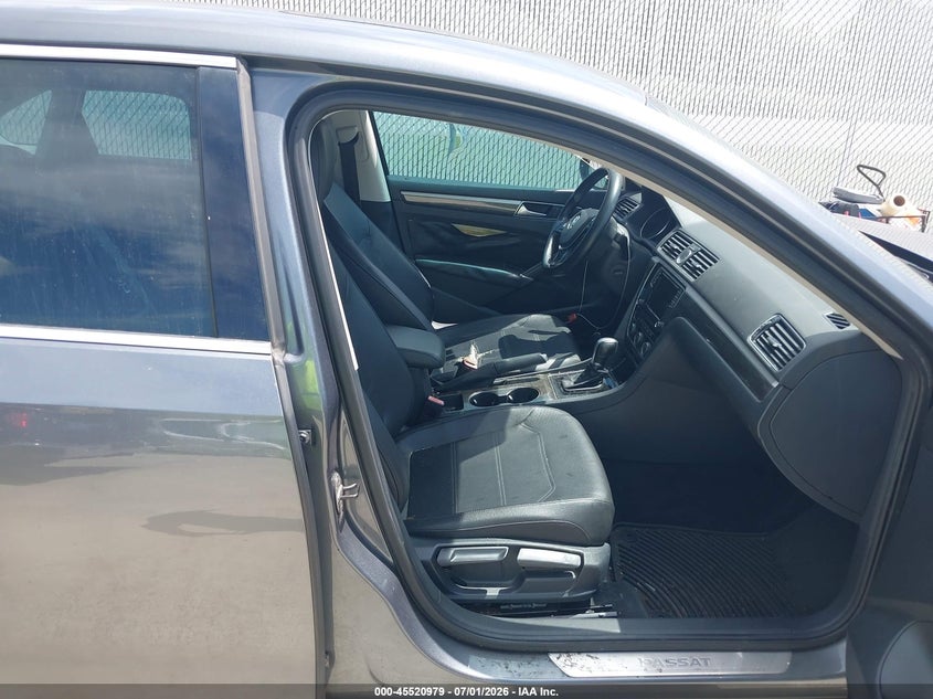 2016 Volkswagen Passat VIN 1VWBS7A35GC059037 IAAI salvage auction — FRONT END, Original (Texas), sold $1,650 on 2026-08-14 (photo 5)
