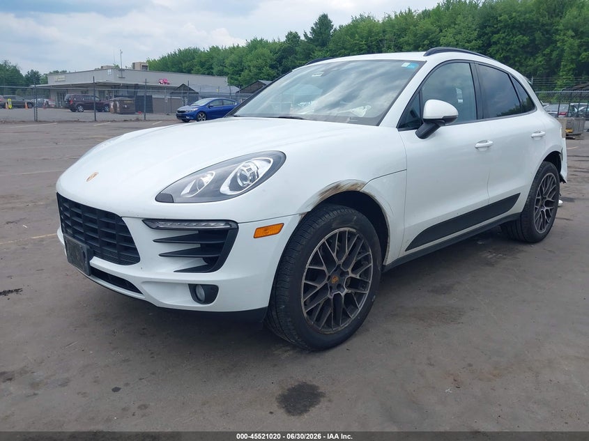 2017 Porsche Macan VIN WP1AB2A50HLB17140 IAAI salvage auction — REAR END, Salvage (Massachusetts), sold $7,500 on 2026-08-06 (photo 2)