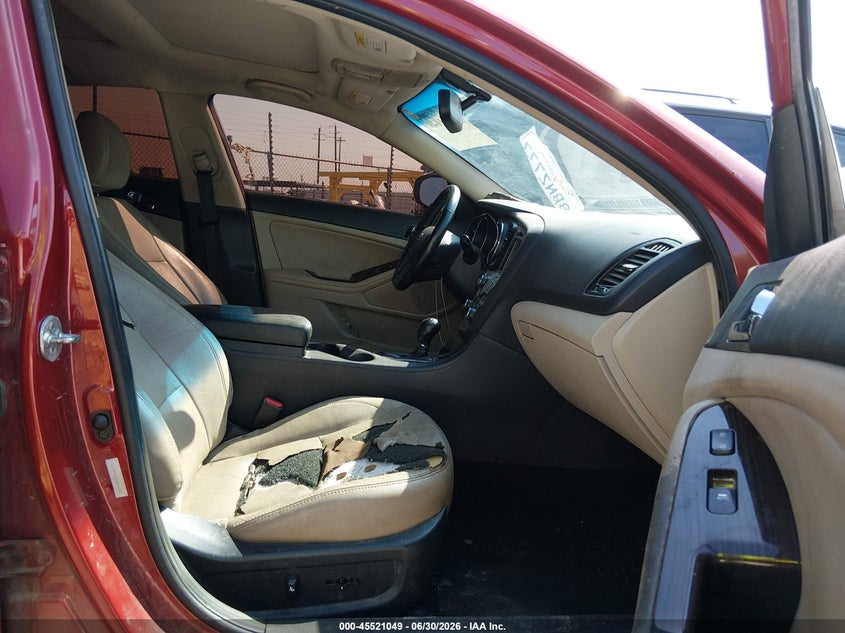 2012 Kia Optima VIN 5XXGN4A72CG039789 IAAI salvage auction — NORMAL WEAR, Salvage Title - Dealer (California), sold $825 on 2026-07-21 (photo 5)