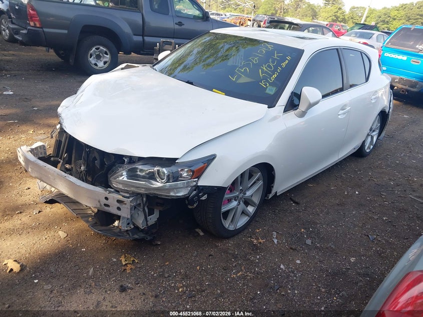 2015 Lexus Ct VIN JTHKD5BH8F2222424 IAAI salvage auction — FRONT & REAR, Salvage Title, sold $2,300 on 2026-07-28 (photo 2)
