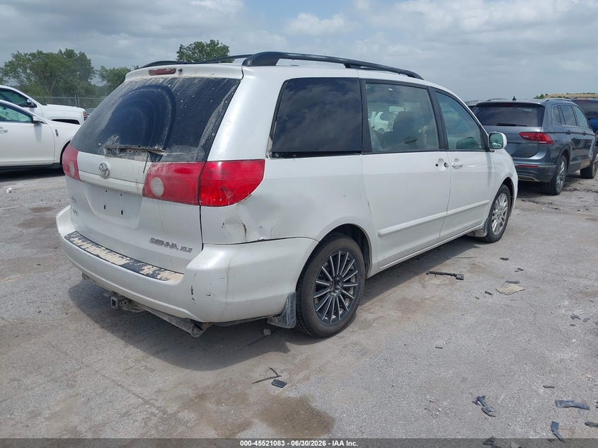 2008 Toyota Sienna VIN 5TDZK22C28S179767 IAAI salvage auction — NORMAL WEAR, Regular Certificate (Iowa), sold $500 on 2026-07-28 (photo 4)