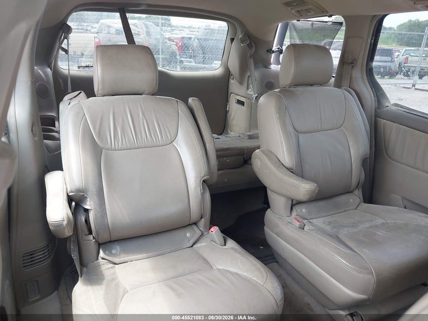 2008 Toyota Sienna VIN 5TDZK22C28S179767 IAAI salvage auction — NORMAL WEAR, Regular Certificate (Iowa), sold $500 on 2026-07-28 (photo 8)