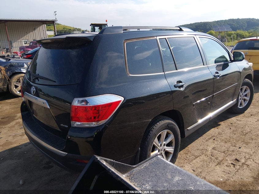 2011 Toyota Highlander VIN 5TDBK3EH7BS066029 IAAI salvage auction — FRONT END, Salvage (West Virginia), sold $1,850 on 2026-07-30 (photo 4)
