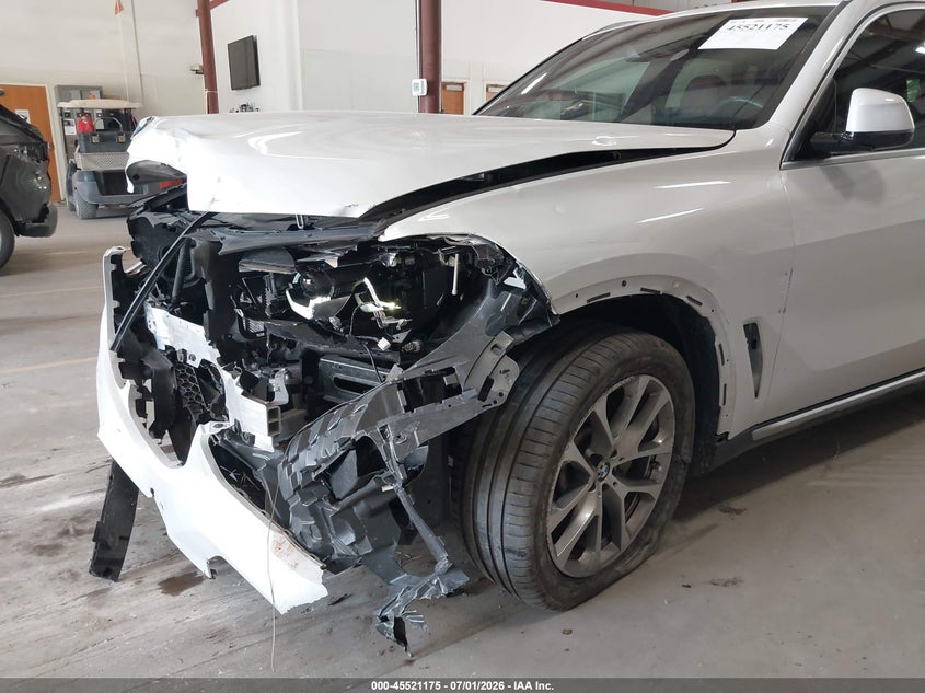 2022 BMW X5 VIN 5UXCR6C07N9N11076 IAAI salvage auction — FRONT END, Salvage Title, sold $20,400 on 2026-07-30 (photo 6)