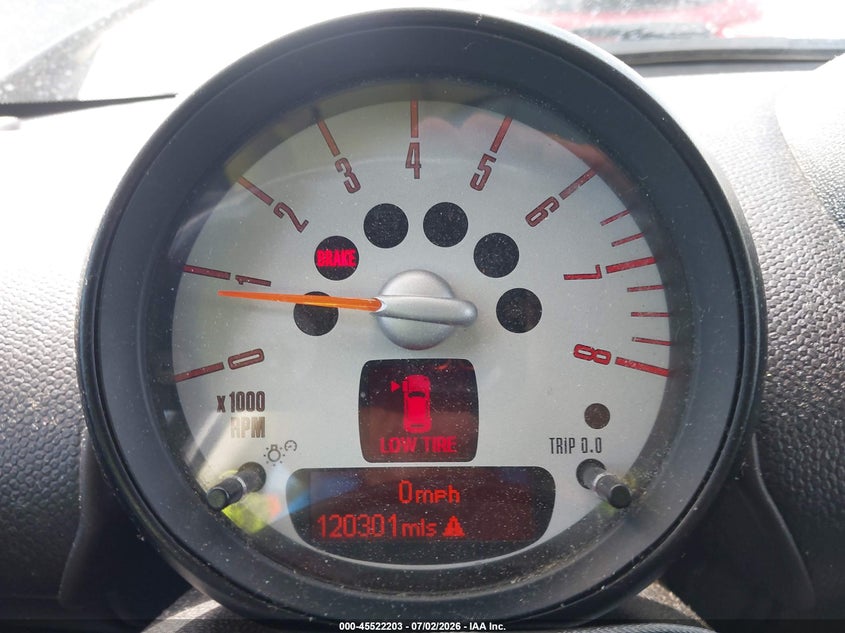 2013 Mini Countryman VIN WMWZC5C5XDWM15099 IAAI salvage auction — NORMAL WEAR, Clear (Illinois), sold $450 on 2026-07-16 (photo 7)