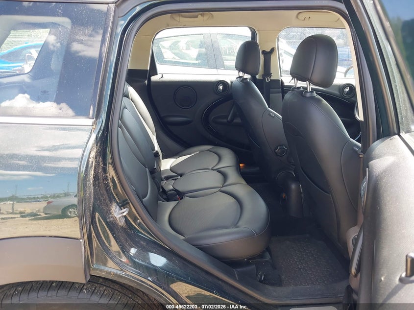 2013 Mini Countryman VIN WMWZC5C5XDWM15099 IAAI salvage auction — NORMAL WEAR, Clear (Illinois), sold $450 on 2026-07-16 (photo 8)