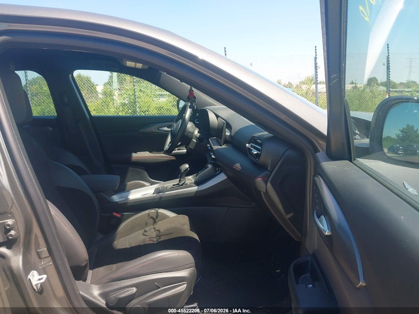 2024 Dodge Hornet VIN ZACNDFAN0R3A36793 IAAI salvage auction — FRONT END, Salvage Title, sold $2,700 on 2026-07-21 (photo 5)