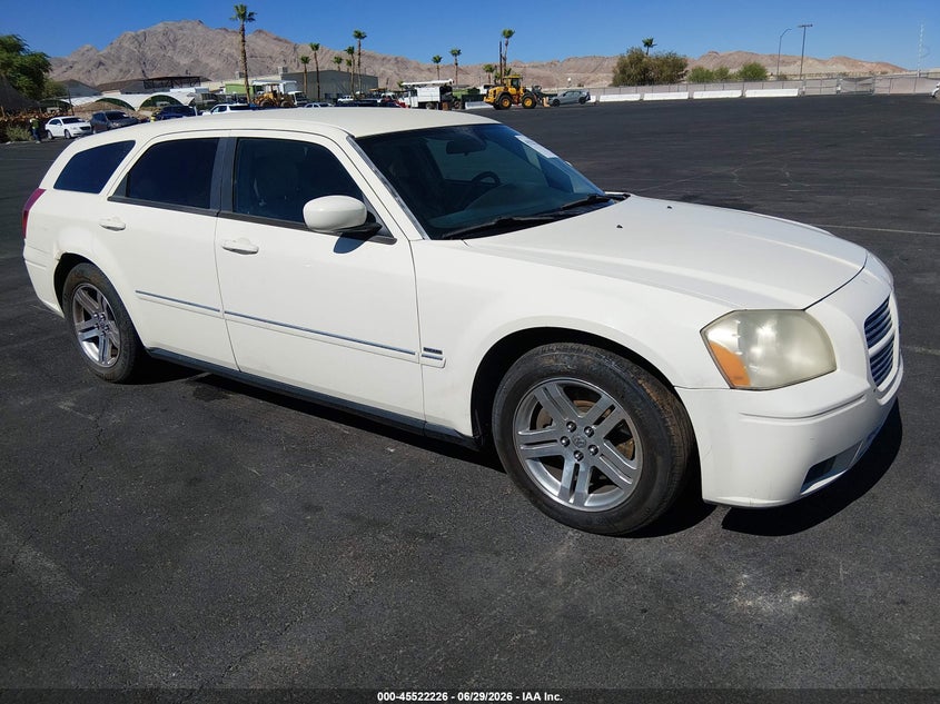 2005 Dodge Magnum VIN 2D4GV582X5H549505 IAAI salvage auction — NORMAL WEAR, Clear (Nevada), sold $25 on 2026-07-24 (photo 1)