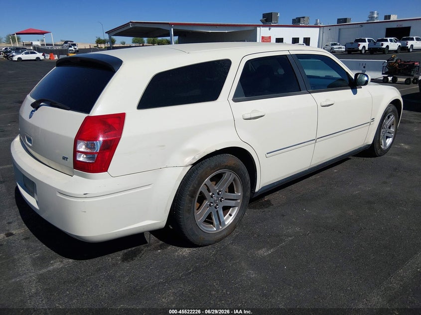 2005 Dodge Magnum VIN 2D4GV582X5H549505 IAAI salvage auction — NORMAL WEAR, Clear (Nevada), sold $25 on 2026-07-24 (photo 4)