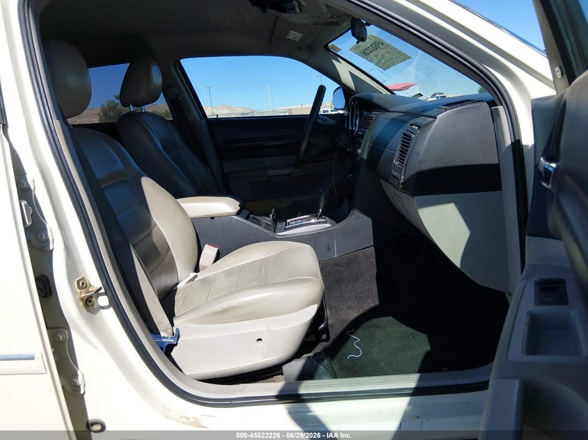 2005 Dodge Magnum VIN 2D4GV582X5H549505 IAAI salvage auction — NORMAL WEAR, Clear (Nevada), sold $25 on 2026-07-24 (photo 5)