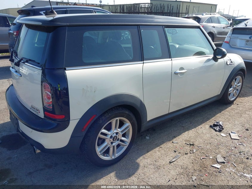 2012 Mini Clubman VIN WMWZG3C59CTY38636 IAAI salvage auction — NORMAL WEAR, Clear (Michigan), sold $500 on 2026-07-30 (photo 4)
