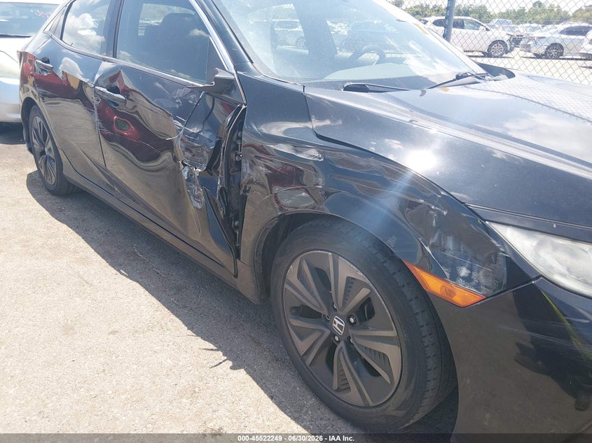 2018 Honda Civic VIN SHHFK7H52JU240200 IAAI salvage auction — FRONT & REAR, Wait Title, sold $2,850 on 2026-08-01 (photo 6)