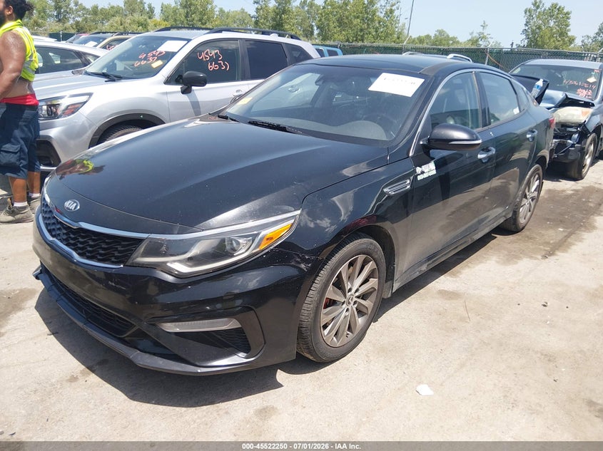 2019 Kia Optima VIN 5XXGT4L36KG295318 IAAI salvage auction — REAR END, Salvage (Ohio), sold $725 on 2026-07-28 (photo 2)