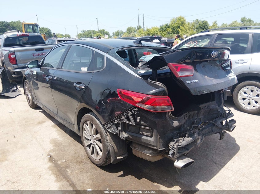 2019 Kia Optima VIN 5XXGT4L36KG295318 IAAI salvage auction — REAR END, Salvage (Ohio), sold $725 on 2026-07-28 (photo 3)