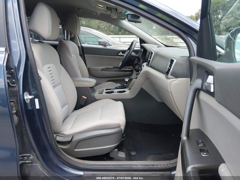 2017 Kia Sportage VIN KNDPMCACXH7288979 IAAI salvage auction — REAR END, Salvage Title, sold $2,600 on 2026-07-28 (photo 5)