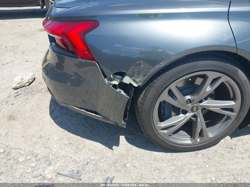 2022 Audi E-tron gt VIN WAUFJBFW2N7004321 IAAI salvage auction — REAR END, Salvage Title, sold $23,300 on 2026-08-19 (photo 6)