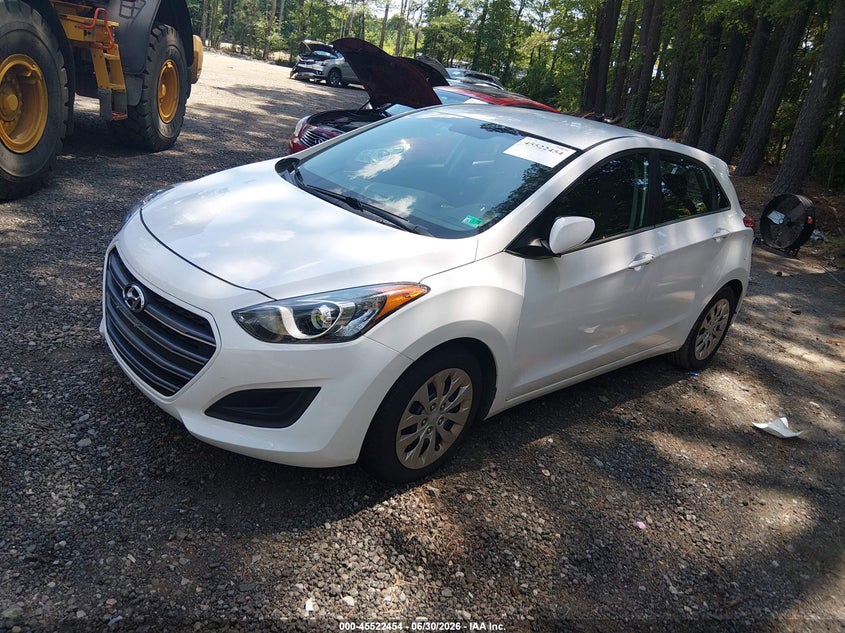 2016 Hyundai Elantra VIN KMHD35LH0GU318416 IAAI salvage auction — NORMAL WEAR, Clear (Virginia), sold $1,700 on 2026-07-14 (photo 2)