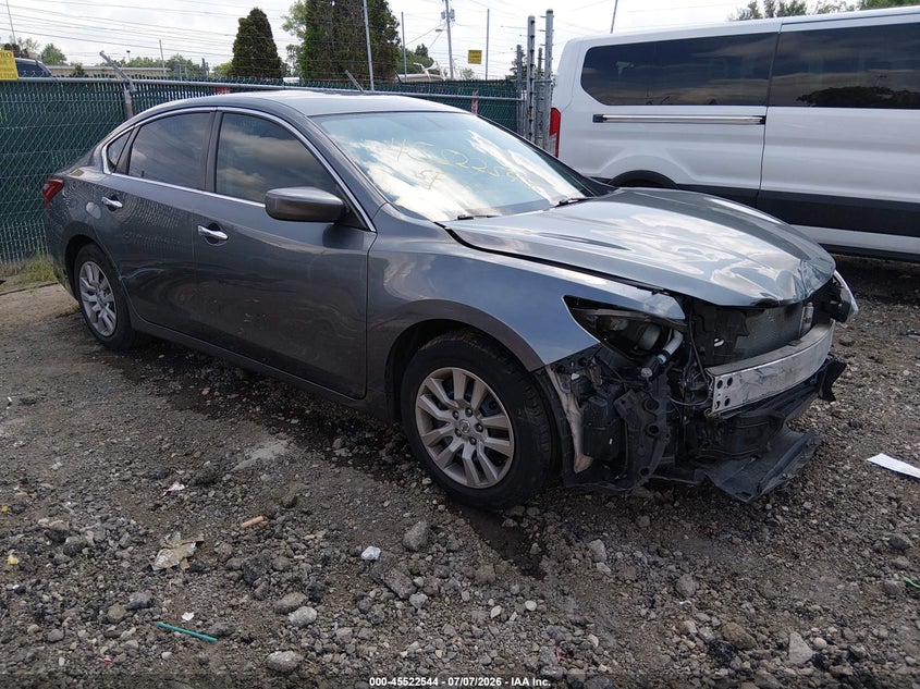 2018 Nissan Altima VIN 1N4AL3APXJC191215 IAAI salvage auction — FRONT END, Salvage (Ohio), sold $500 on 2026-07-29 (photo 1)