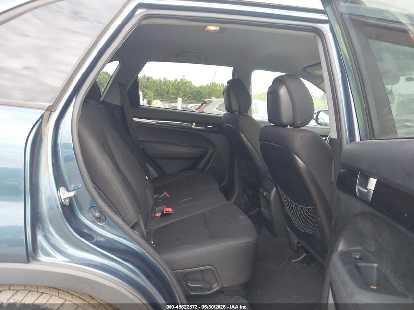 2014 Kia Sorento VIN 5XYKT4A7XEG496493 IAAI salvage auction — NORMAL WEAR, Clear (Tennessee), sold $1,350 on 2026-07-08 (photo 8)