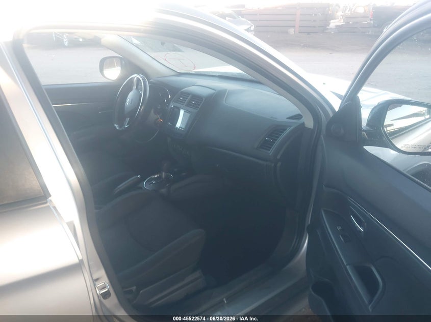 2016 Mitsubishi Outlander VIN JA4AP3AU1GZ048139 IAAI salvage auction — FRONT END, Salvage Title, sold $25 on 2026-07-29 (photo 5)