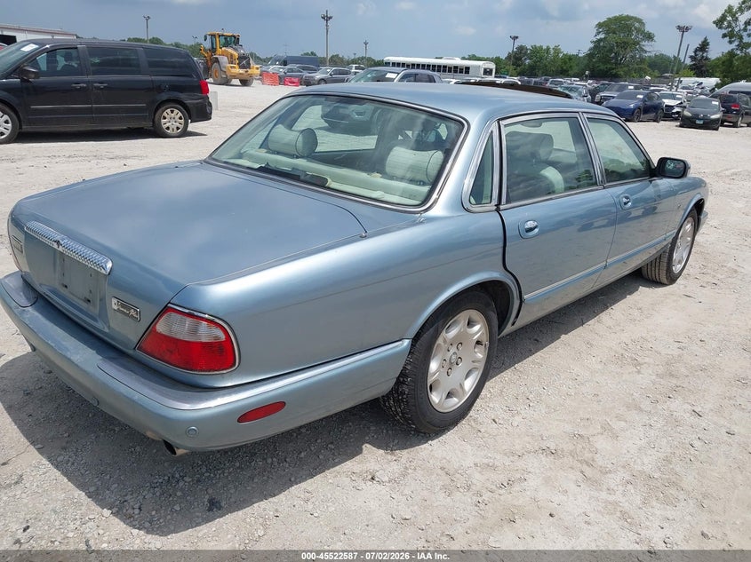 2003 Jaguar Xj series VIN SAJDA24C73LF51550 IAAI salvage auction — FRONT END, Rebuildable (Florida), sold $300 on 2026-07-28 (photo 4)