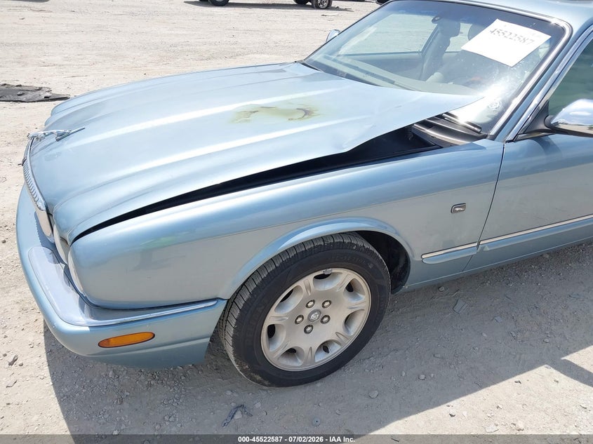 2003 Jaguar Xj series VIN SAJDA24C73LF51550 IAAI salvage auction — FRONT END, Rebuildable (Florida), sold $300 on 2026-07-28 (photo 6)