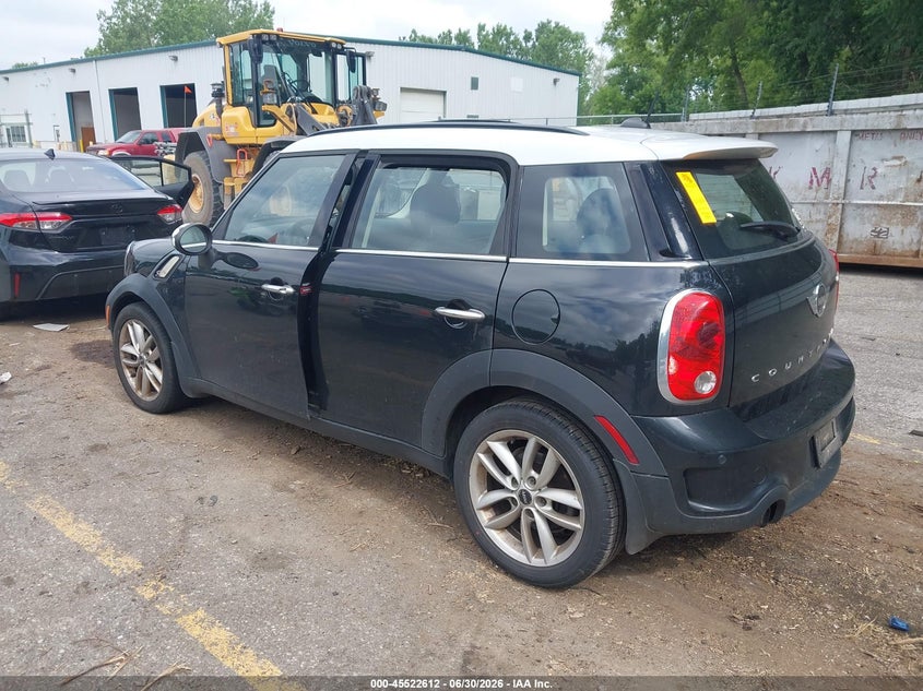2013 Mini Countryman VIN WMWZC3C56DWP23939 IAAI salvage auction — FRONT END, Clear (Michigan), sold $1,375 on 2026-09-14 (photo 3)