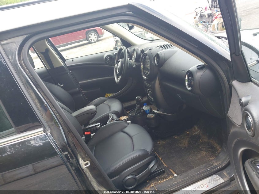 2013 Mini Countryman VIN WMWZC3C56DWP23939 IAAI salvage auction — FRONT END, Clear (Michigan), sold $1,375 on 2026-09-14 (photo 5)