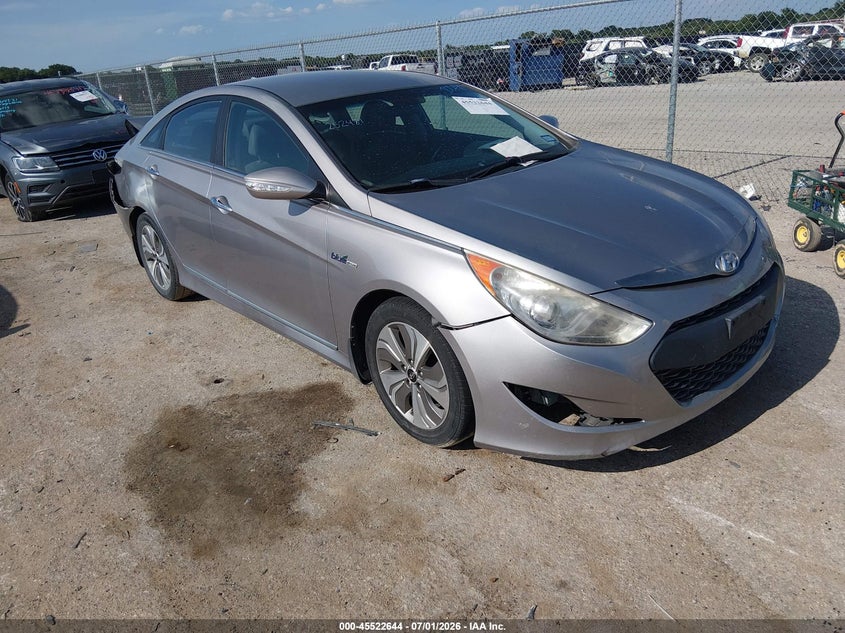 2013 Hyundai Sonata VIN KMHEC4A49DA091870 IAAI salvage auction — REAR END, Salvage Title, sold $750 on 2026-07-28 (photo 1)