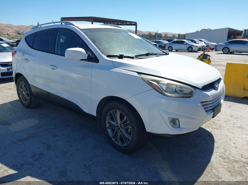 2015 Hyundai Tucson VIN KM8JU3AG1FU995357 IAAI salvage auction — NORMAL WEAR, Clear - Dealer Only (California), sold $500 on 2026-07-18 (photo 1)