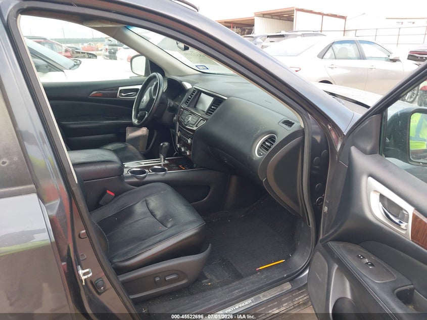 2013 Nissan Pathfinder VIN 5N1AR2MN3DC600944 IAAI salvage auction — RIGHT FRONT, Salvage Title, sold $725 on 2026-08-26 (photo 5)